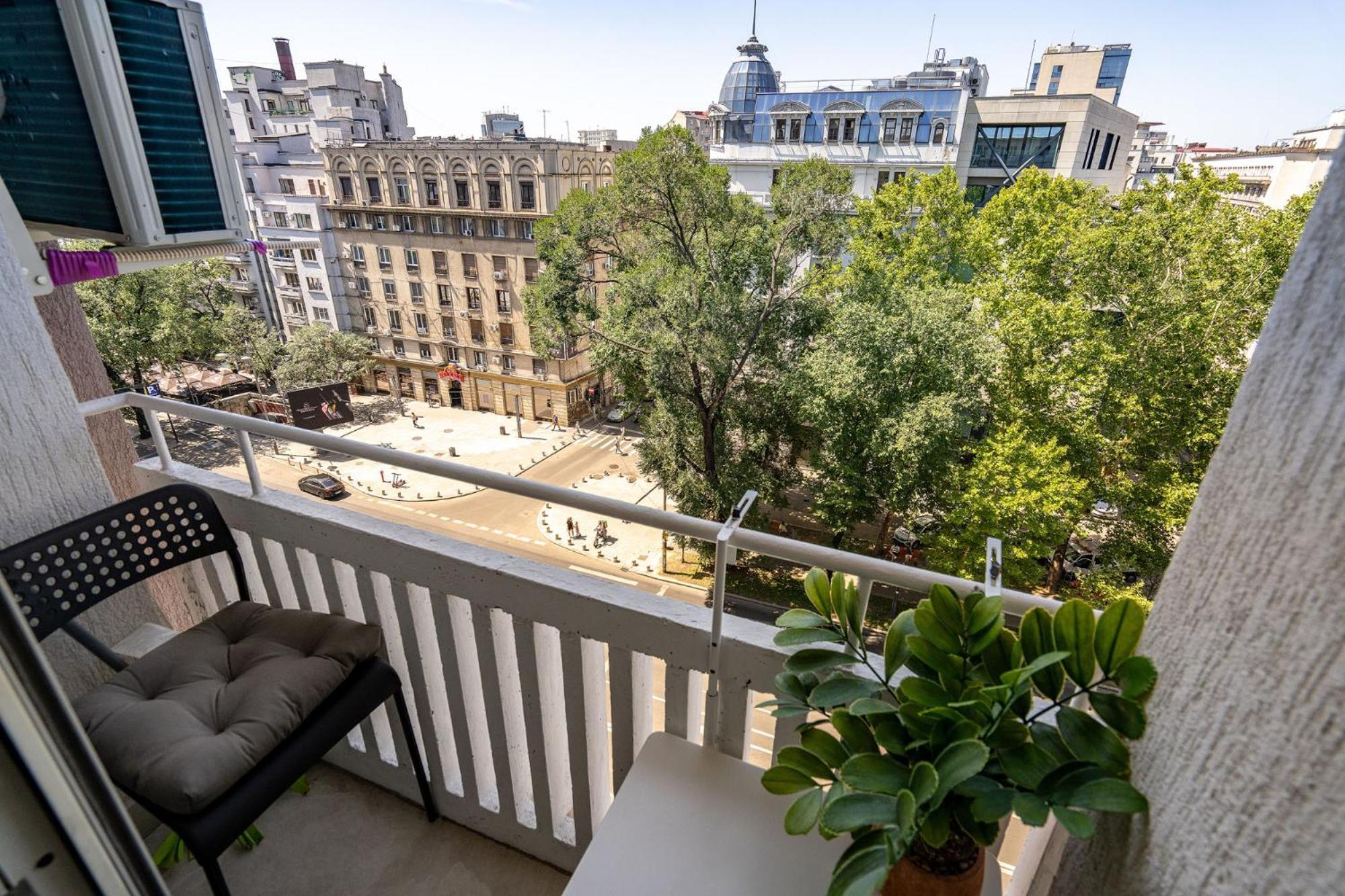 Romana Vibe Elegance In The Heart Of The City Bucharest Luaran gambar